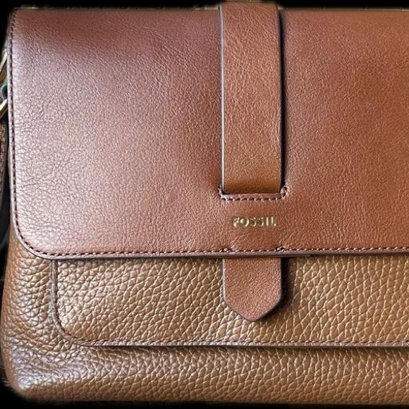 Fossil Kinley Small Leather Crossbody Bag, Brown - Picture 5 of 6